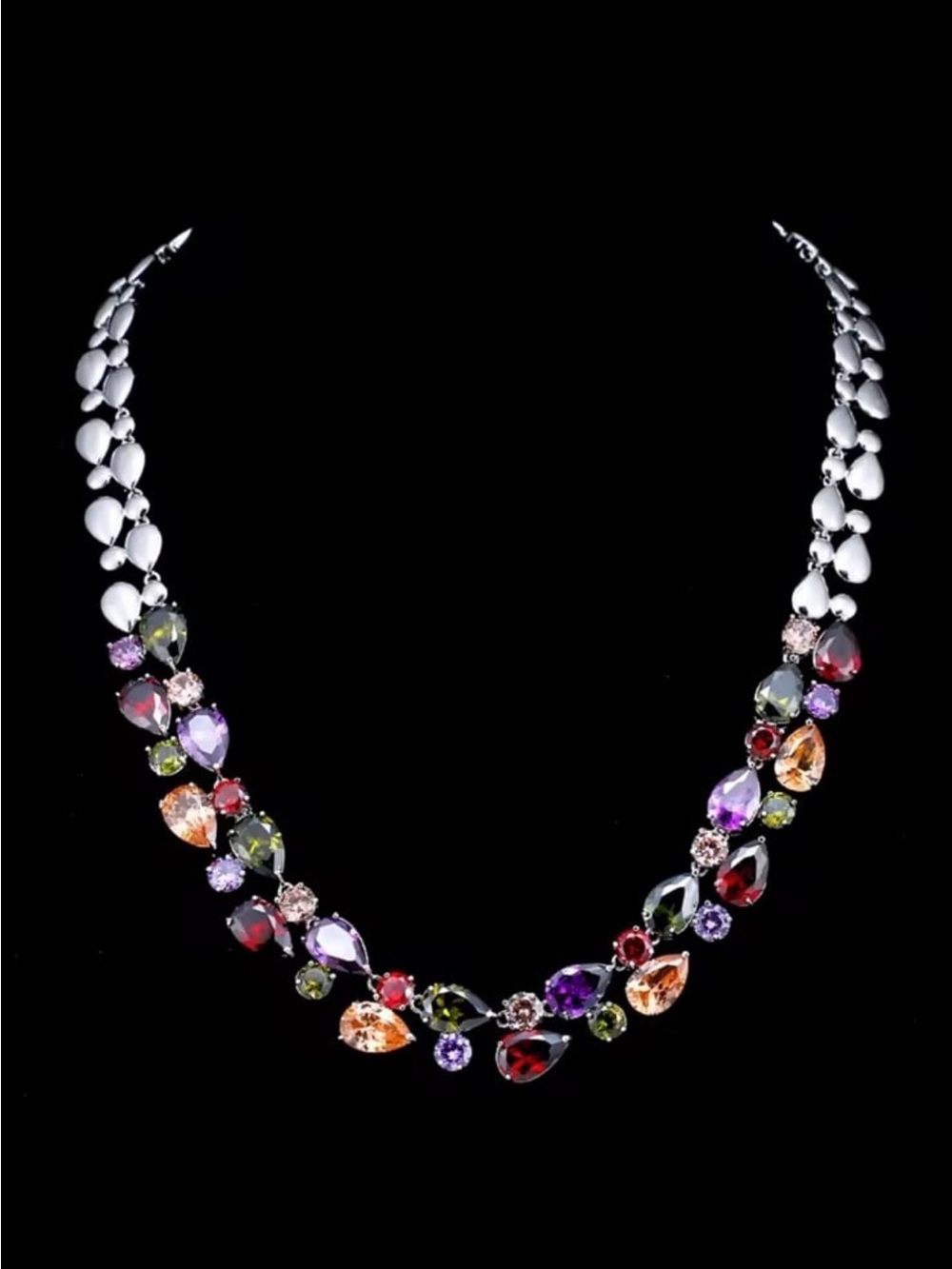 gorgeous 18kt white gold plated tear drop necklace new AAA zirconia